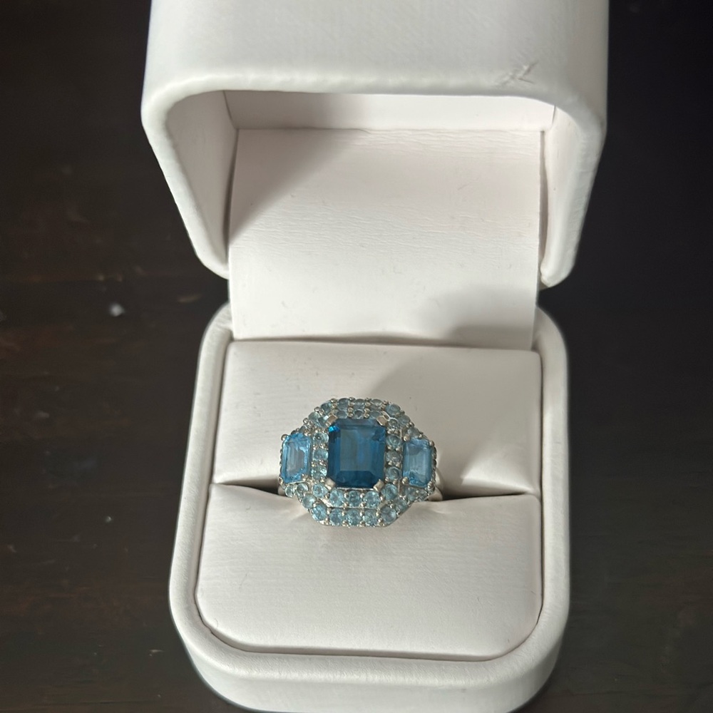 Elegant‎ Aquamarine Gemstone Sterling Silver Ring